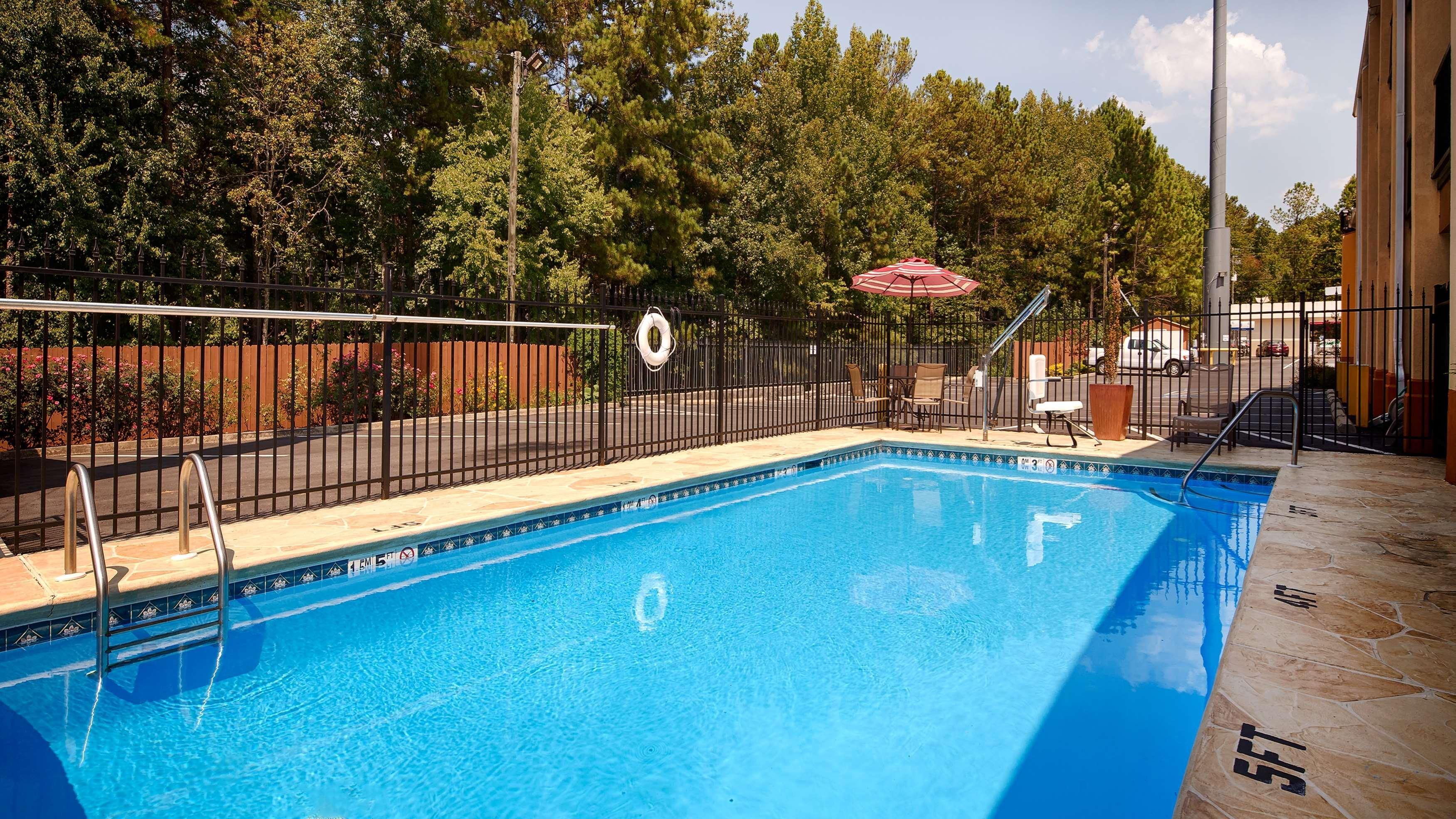 Best Western Allatoona Inn & Suites Картерсвилл Экстерьер фото